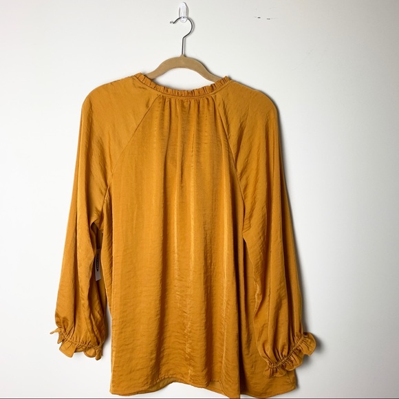 NWT Old Navy Silk-look Tie Neck Blouse XXL - Picture 3 of 5